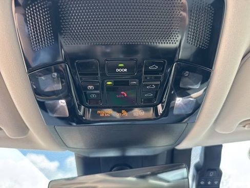 Used 2025 Lexus RX 350 AWD w/ Convenience Package image 25