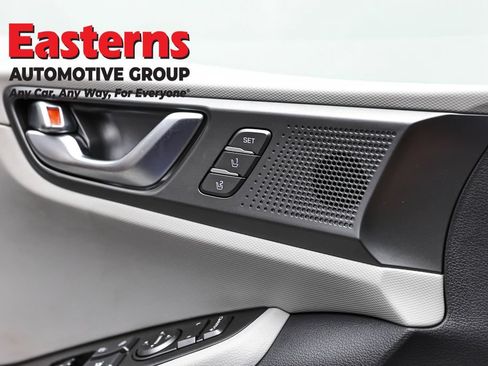 Used 2020 Hyundai Ioniq Limited FWD image 21