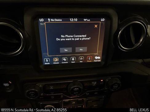 Used 2021 Jeep Wrangler Unlimited Sahara AWD/4WD image 17