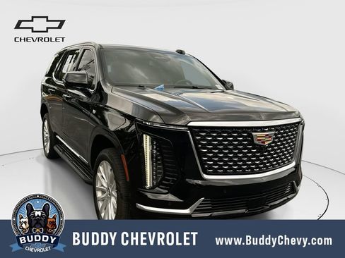 Used 2025 Cadillac Escalade Luxury w/ LPO, Floor Liner Package AWD/4WD image 1