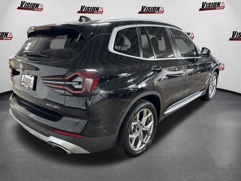 Used 2024 BMW X3 xDrive30i w/ Premium Package AWD/4WD image 5
