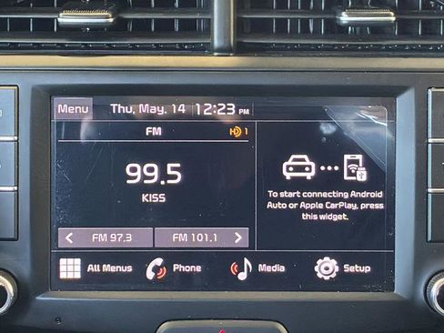 Used 2025 Kia Soul LX w/ LX Technology Package FWD image 18
