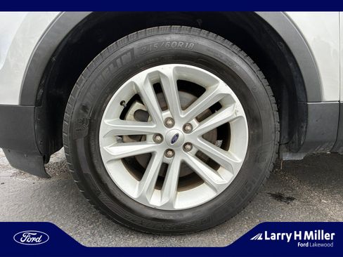 Used 2013 Ford Explorer XLT AWD/4WD image 26