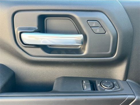 New 2026 GMC Sierra 2500 Pro w/ Convenience Package image 13