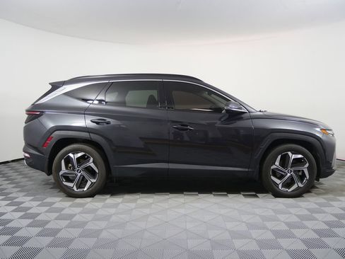 Used 2022 Hyundai Tucson Limited image 2