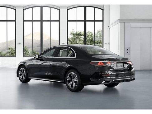 New 2026 Mercedes-Benz E 350 4MATIC Sedan image 28
