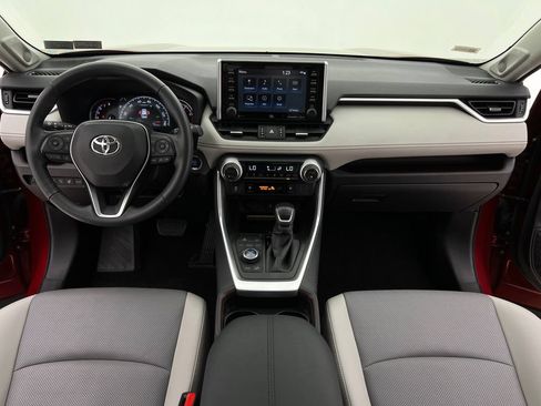Used 2021 Toyota RAV4 Limited AWD/4WD image 22
