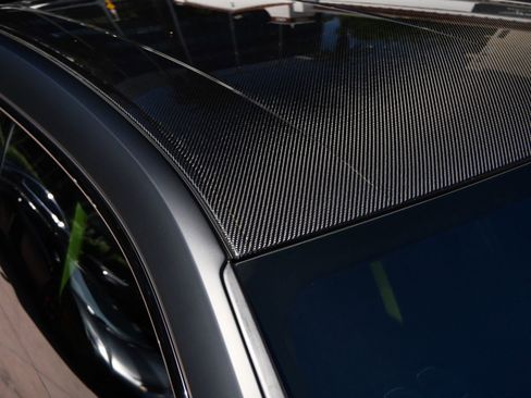 Used 2024 Lamborghini Urus Performante image 11