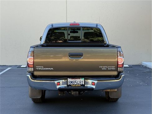 Used 2009 Toyota Tacoma PreRunner RWD image 5