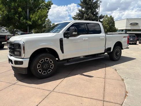 Used 2025 Ford F350 Platinum w/ FX4 Off-Road Package AWD/4WD image 2