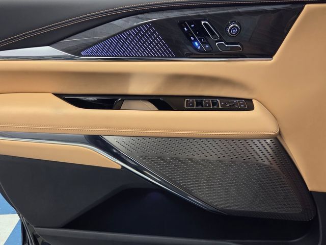 New 2026 Cadillac Escalade IQ Sport 2 w/ LPO, Floor Liner Package AWD/4WD image 34