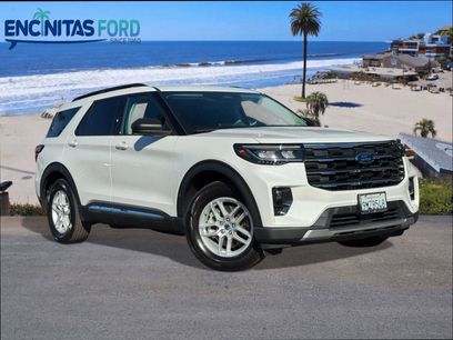 Used 2025 Ford Explorer Active w/ Active Comfort Package