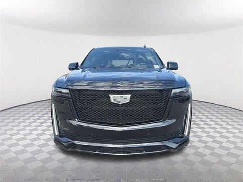 Used 2024 Cadillac Escalade Sport Platinum w/ LPO, ONYX Package image 2