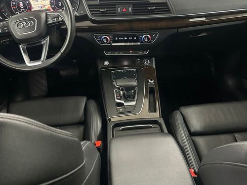 Used 2019 Audi Q5 2.0T Premium Plus w/ Premium Plus Package AWD/4WD image 25