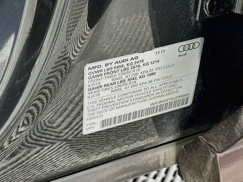 Used 2018 Audi Q5 2.0T Premium Plus w/ Premium Plus Package AWD/4WD image 35