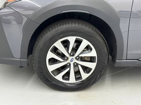 Used 2024 Subaru Outback Premium image 10