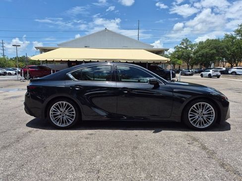 Used 2025 Lexus IS 300 w/ Premium Package RWD image 4