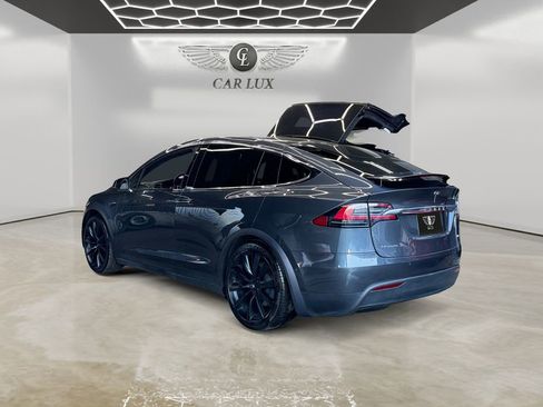 Used 2017 Tesla Model X 75D image 3