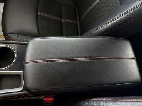 Used 2024 Nissan Altima 2.5 SR FWD image 31