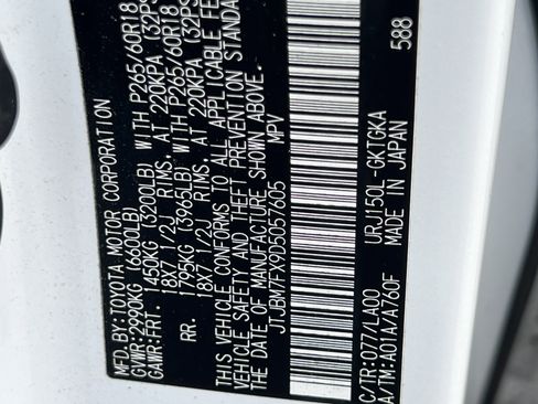 Used 2013 Lexus GX 460 w/ Comfort Plus Pkg AWD/4WD image 34