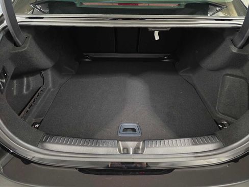 Used 2024 Mercedes-Benz E 350 4MATIC Sedan image 32