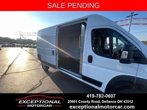 Used 2025 RAM ProMaster 2500 FWD image 8