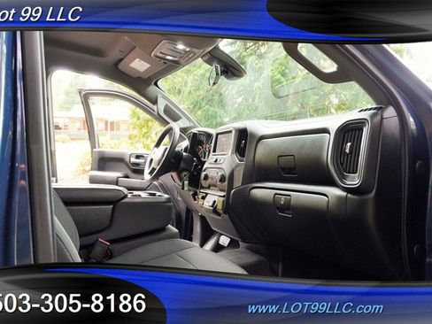 Used 2022 Chevrolet Silverado 1500 Custom w/ Safety Confidence Package AWD/4WD image 18