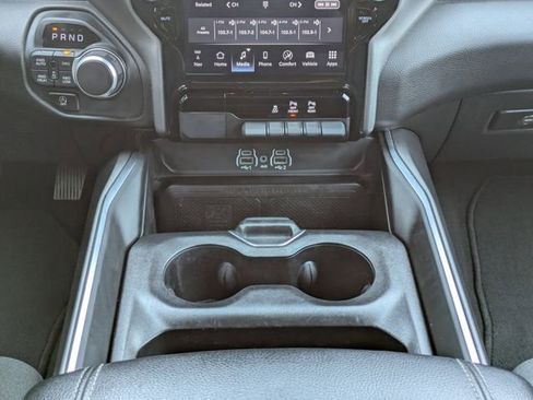 Used 2025 RAM 1500 Big Horn AWD/4WD image 23