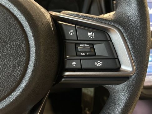 Used 2025 Subaru Impreza 2.0i image 11