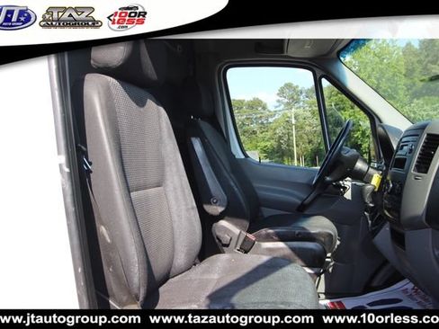 Used 2013 Freightliner Sprinter 3500 RWD image 13