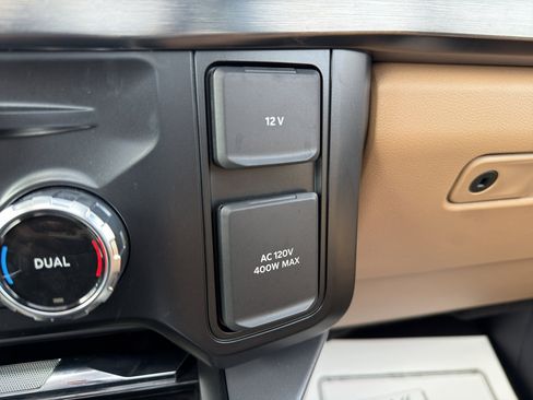 Used 2024 Ford F250 Lariat w/ Chrome Package AWD/4WD image 26