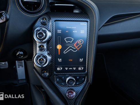 Used 2022 McLaren 765LT RWD image 29