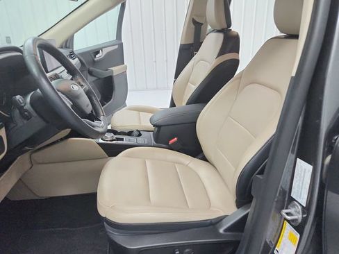 Used 2020 Ford Escape SEL FWD image 20