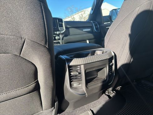 New 2026 RAM 1500 4x4 Crew Cab image 27