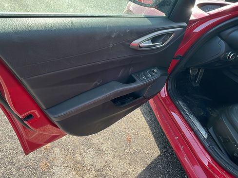 Used 2024 Alfa Romeo Giulia Ti image 14