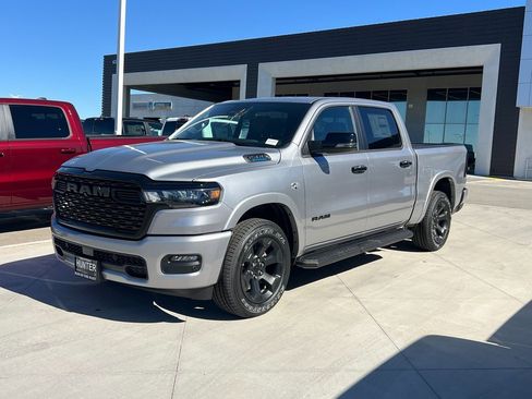 New 2026 RAM 1500 4x4 Crew Cab image 2