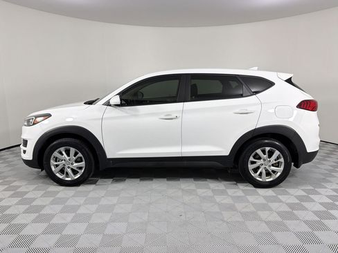 Used 2021 Hyundai Tucson SE image 2