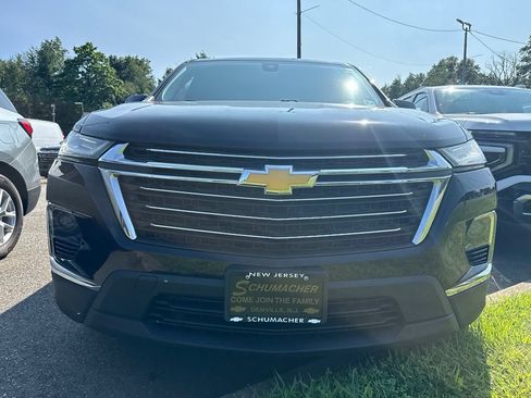 Used 2022 Chevrolet Traverse LT AWD/4WD image 5