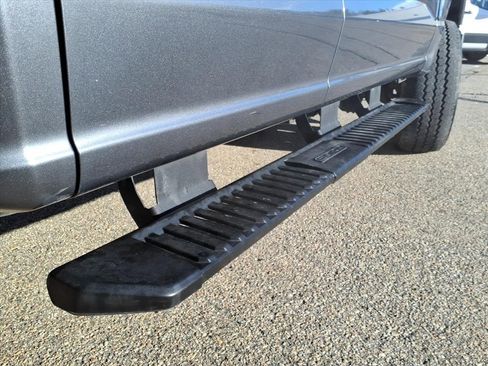 Used 2024 Ford F250 XLT w/ FX4 Off-Road Package image 9