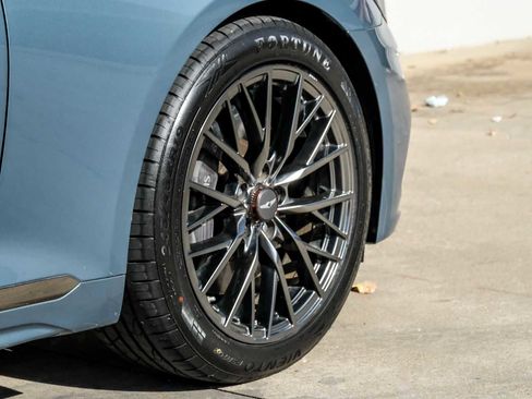 Used 2018 Genesis G80 3.3T Sport image 60