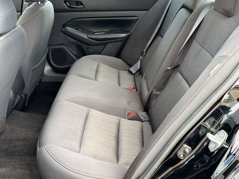 Used 2024 Nissan Altima 2.5 SV FWD image 21