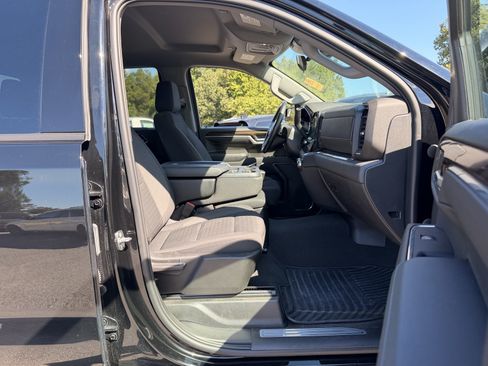 Used 2022 GMC Sierra 1500 Elevation AWD/4WD image 35