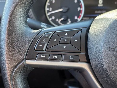 Used 2024 Nissan Sentra SV image 18