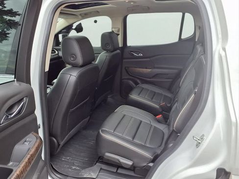 Certified 2022 GMC Acadia Denali w/ Denali Ultimate Package AWD/4WD image 22