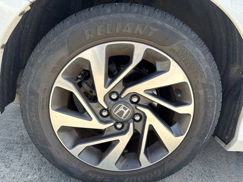 Used 2018 Honda Civic EX image 16