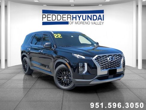 Used 2022 Hyundai Palisade SEL w/ Winter Package FWD image 1
