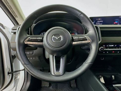 Used 2025 MAZDA CX-50 AWD 2.5 S w/ Premium Plus Pkg image 16