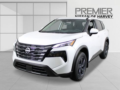 New 2026 Nissan Rogue SV FWD image 1