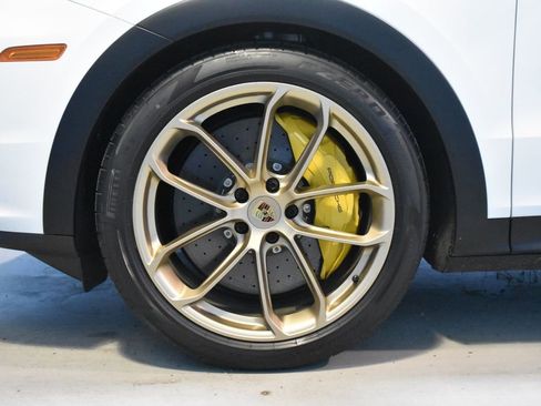 Certified 2024 Porsche Cayenne Turbo GT image 28