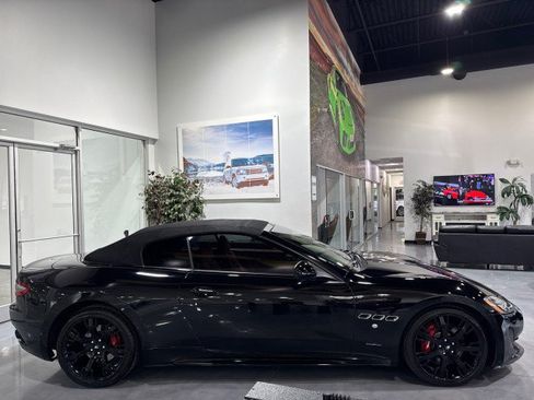 Used 2014 Maserati GranTurismo Sport RWD image 5
